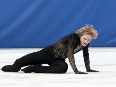 美國奧運滑冰選手伊利亞·馬裡寧推遲了演出結束後的記者會。