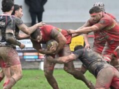 業餘橄欖球:Etoile Sportive de Guimont 在沼澤地對陣 Villefranche-de-Lauragais 的比賽中大放異彩