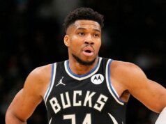 《你們是美國公民》:揚尼斯·阿德托昆博在世界隊全明星尷尬後指責裁判偏見