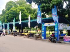 數百家中小型企業在 Taman Kota Baturaja OKU Bedug Market 出售美食