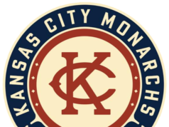 堪薩斯城君主隊簽下一名左手擊球外野手