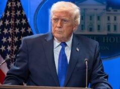 川普稱最高法院關於出生公民權的裁決將有利於中國