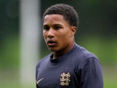 巴塞隆納從諾維奇城簽下了青少年邊鋒阿賈伊·塔瓦雷斯