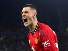 韋斯布朗對於為什麼邁克爾卡里克仍然不會在曼聯首發本傑明塞斯科有一個理論