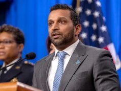 聯邦調查局局長卡什·帕特爾慶祝毒品逮捕和緝獲一週年