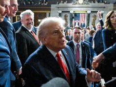 民主黨人正在調查美國司法部是否扣押了愛潑斯坦有關川普虐待指控的文件