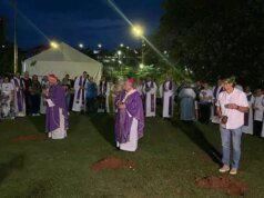 大坎普的彌撒和免費表演