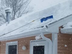 你那裡下雪了嗎?我希望你有一個屋頂耙子