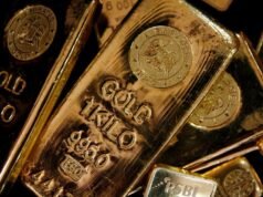 期貨交易中的黃金價格下跌 589 盧比,至 15.5 萬盧比/10 克