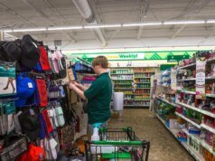 就連 Dollar Tree 現在也在追逐富有的購物者 – 《丹佛郵報》