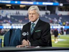 牛仔傳奇人物吉米·約翰遜哀悼羅傑·古德爾等民權偶像