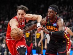 公牛隊的紮克·柯林斯缺席本賽季,賈登·艾維缺席兩週