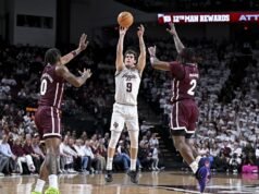 魯本·多明格斯 (Ruben Dominguez),德克薩斯農工大學 (Texas A&M) 尋找與蘇納斯隊 (Sooners) 的比賽得分機會