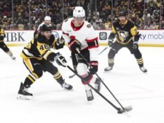 參議員隊取得四連勝,壓制了炙手可熱的企鵝隊