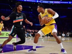 馬刺隊後衛斯蒂芬·卡塞爾因骨盆受傷離場