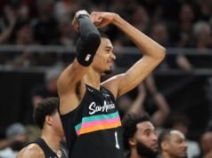 馬刺隊尋求八連勝,迎戰絕望的國王隊