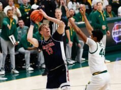 賈登·布拉德利 (Jaden Bradley)、布雷登·伯里斯 (Brayden Burries) 亞利桑那州第二名擊敗貝勒大學