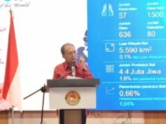 科斯特要求旅遊業參與者支持他尋求中央支持的步驟