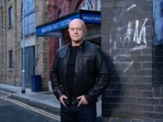 羅斯坎普確認他將回歸倫敦東區,飾演格蘭特米切爾