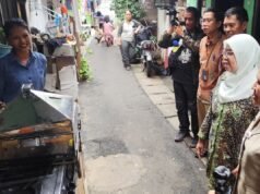 PKP部已在雅加達Menteng Tenggulun推出屋頂瓦片