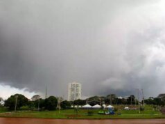 2 月 22 日,南馬托格羅索州雨天晴天