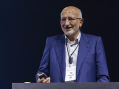 家族企業研究所譴責貝拉拉在國會提出的針對梅爾卡多納總統的侮辱行為