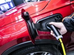 國會再次削減購買電動車的收入