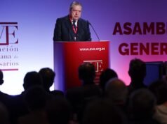 商人應該要求瓦倫丁作為一家公司對政治衝突說“夠了”