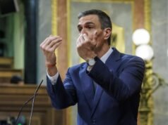 桑切斯攻擊「不平等寡頭」並要求他們納稅