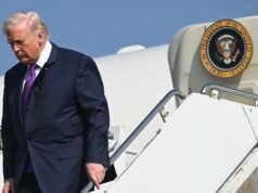 川普宣布將新的全球關稅從10%提高到15%