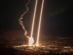 美國太空總署從阿拉斯加發射了兩次火箭任務來研究神秘的黑色極光