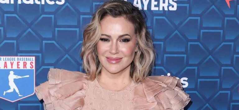 艾麗莎米蘭諾 (Alyssa Milano) 為 Dane 和 Van Der Beek 贊助 GoFundMe
