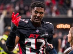 獵鷹隊球員詹姆斯·皮爾斯在邁阿密附近被捕