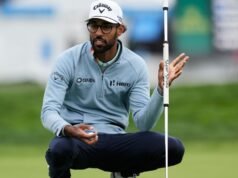 巴蒂亞(Bhatia)的大小鳥跑幫助他在圓石灘上戰勝了風,取得了領先