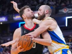 NBA綜述:森根拿下39分,人手不足的火箭隊擊敗步行者隊