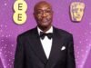 德爾羅伊林多 (Delroy Lindo) 呼籲英國電影和電視藝術學院 (BAFTA) 對黑字爭議的回應