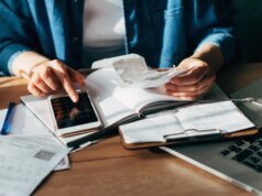 了解使用 H&R Block 的 DIY 稅務服務的感覺(2026)