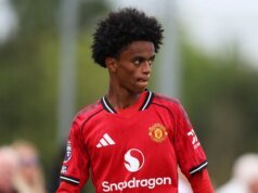 曼聯五名有前途的天才已被徵召進入一線隊訓練,其中包括 17 歲的新星尤埃爾·赫拉夫