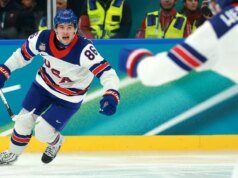 美國男子曲棍球隊擊敗加拿大奪得1980年以來首枚金牌