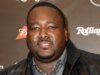 昆頓·亞倫 (Quinton Aaron) 脊髓中風後,他的家人分享了積極的消息