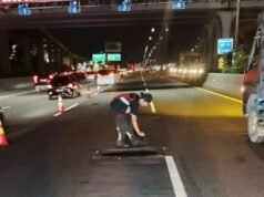 Jasmarga 正在分階段修復雅加達-Sikampek 收費公路上的坑洼。