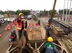 公共工程部長:兩座永久性的庫特巴朗比魯恩橋已建成