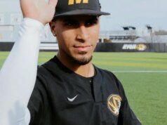 老虎隊掌控局面:密蘇裡州橫掃阿肯色州派恩布拉夫系列賽