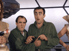 這部不修邊幅的 20 世紀 60 年代科幻喜劇講述了狂野的外星人入侵