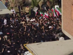 印度大使館建議公民透過「可用的交通工具」離開伊朗