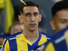 阿根廷隊為迪馬利亞哭泣