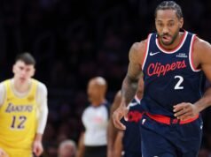 快艇隊的倫納德東契奇因腳踝受傷離開湖人隊