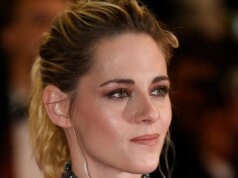 克里斯汀·斯圖爾特談論她出現在廣播中的決定