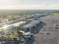 佛羅裡達州立法者投票決定以唐納德·川普的名字重新命名棕櫚灘國際機場