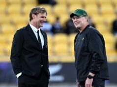 對陣剃刀雄鹿隊的比賽將為新賽季拉開序幕